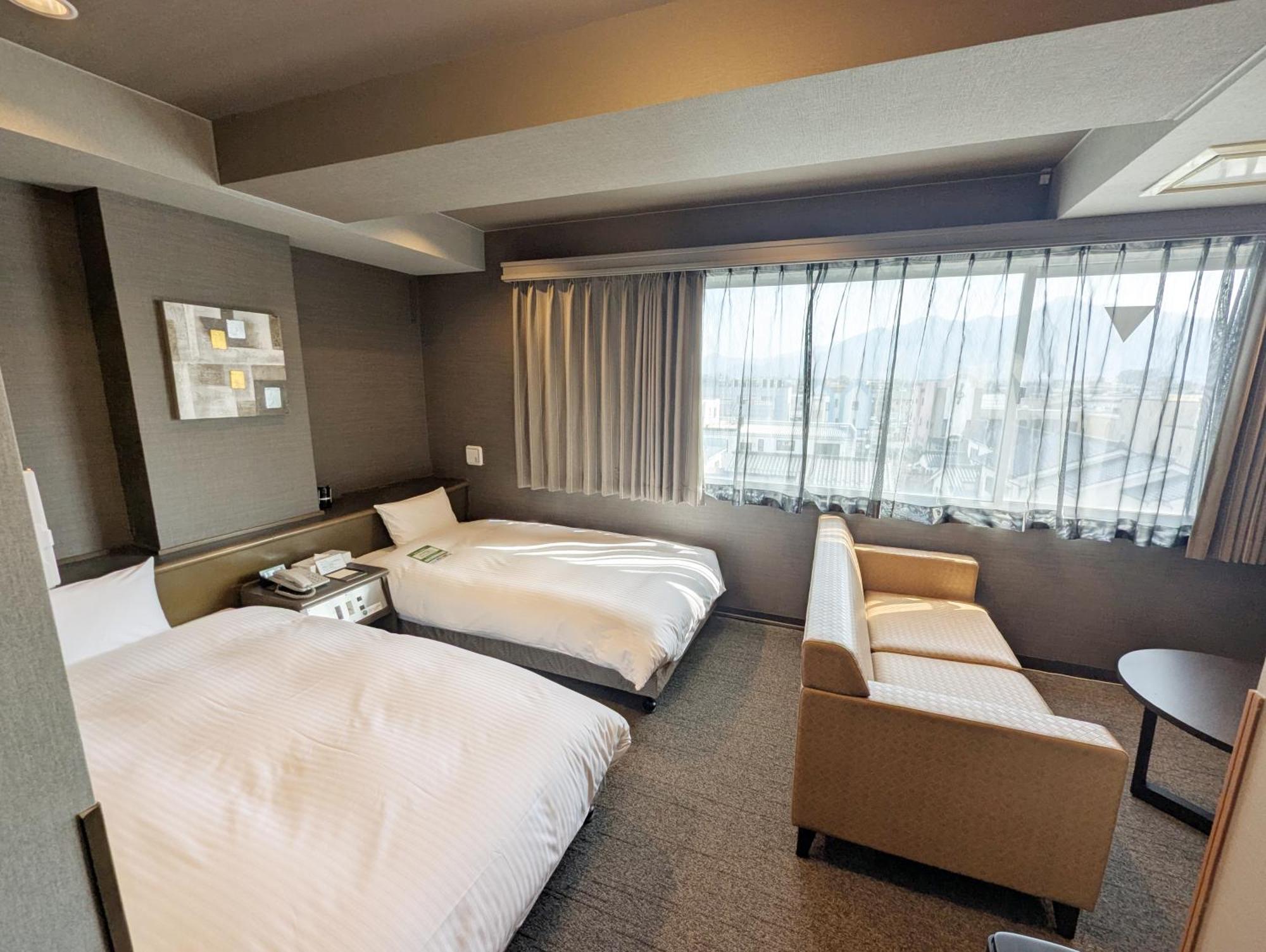 Hotel Route-Inn Court Chikuma-Koshoku Exterior foto